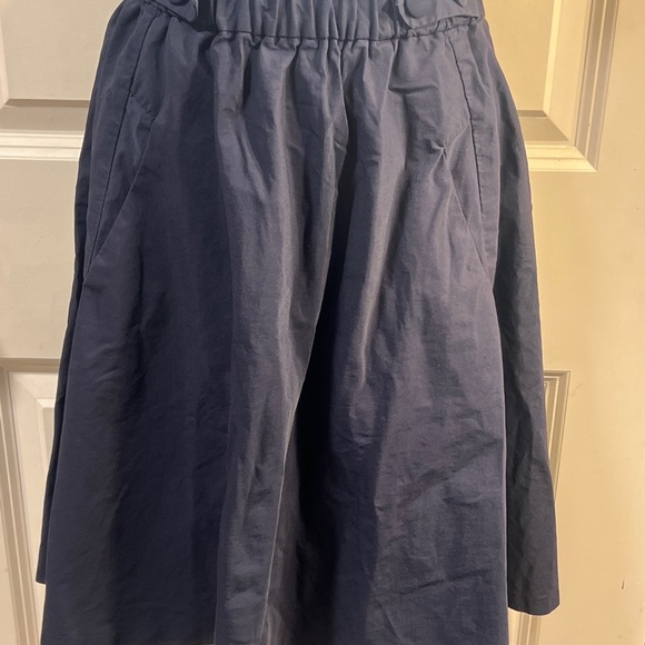 Zara Basic EUC navy Skater midi  style skirt. - Picture 2 of 8